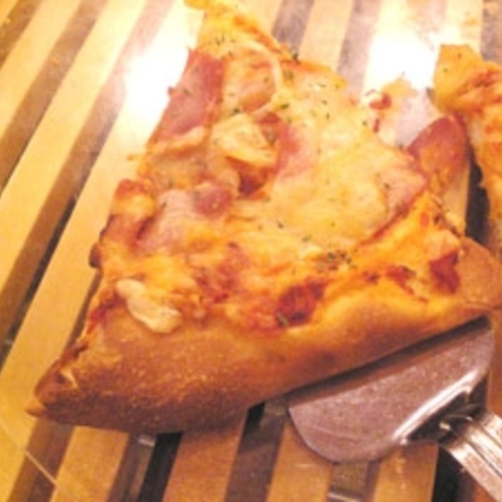 市販のピザ生地で作る簡単＆本格イタリアンピザ